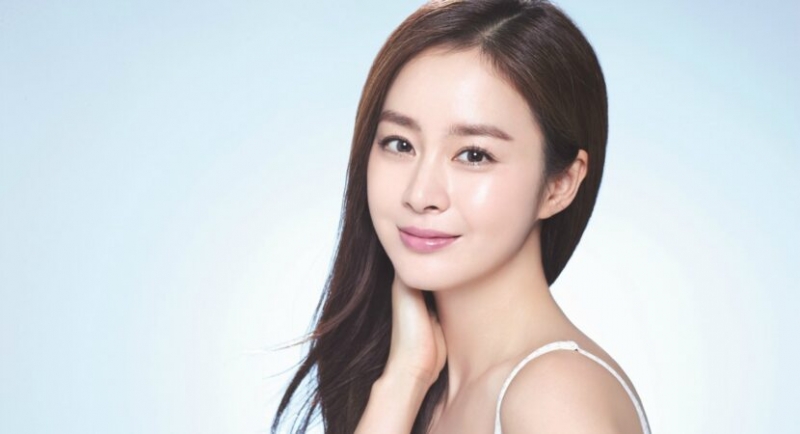 cac buoc massage mat cuc don gian cua sao han quoc