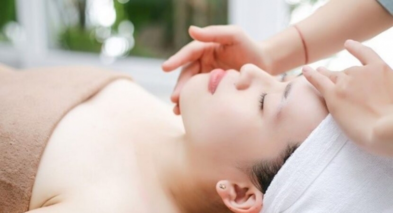 cach lam trang da mat va toan than co ban hieu qua