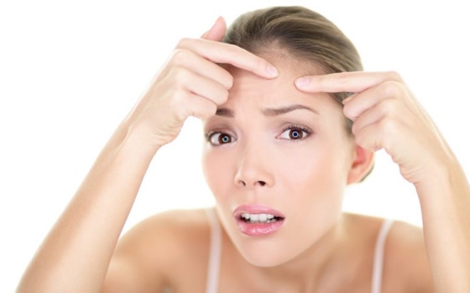 nhan biet 5 loai mun thuong gap va cach dieu tri